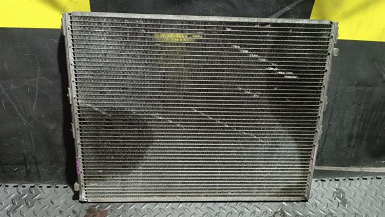 Радиатор кондиционера Тойота Хайлюкс Сурф в Слюдянке 1054401
